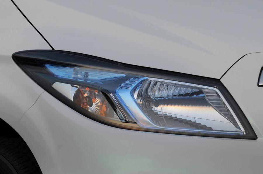  Chevrolet Onix 2012 года  (фото 25 из 113)